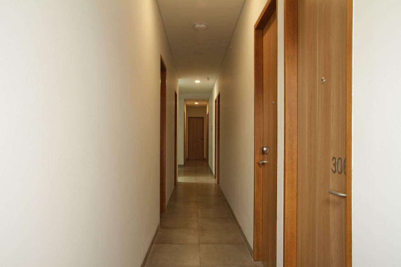 Отель Casa Living Senayan Джакарта Экстерьер фото